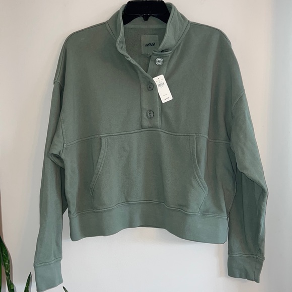 aerie Tops - Aerie front pocket button sweatshirt